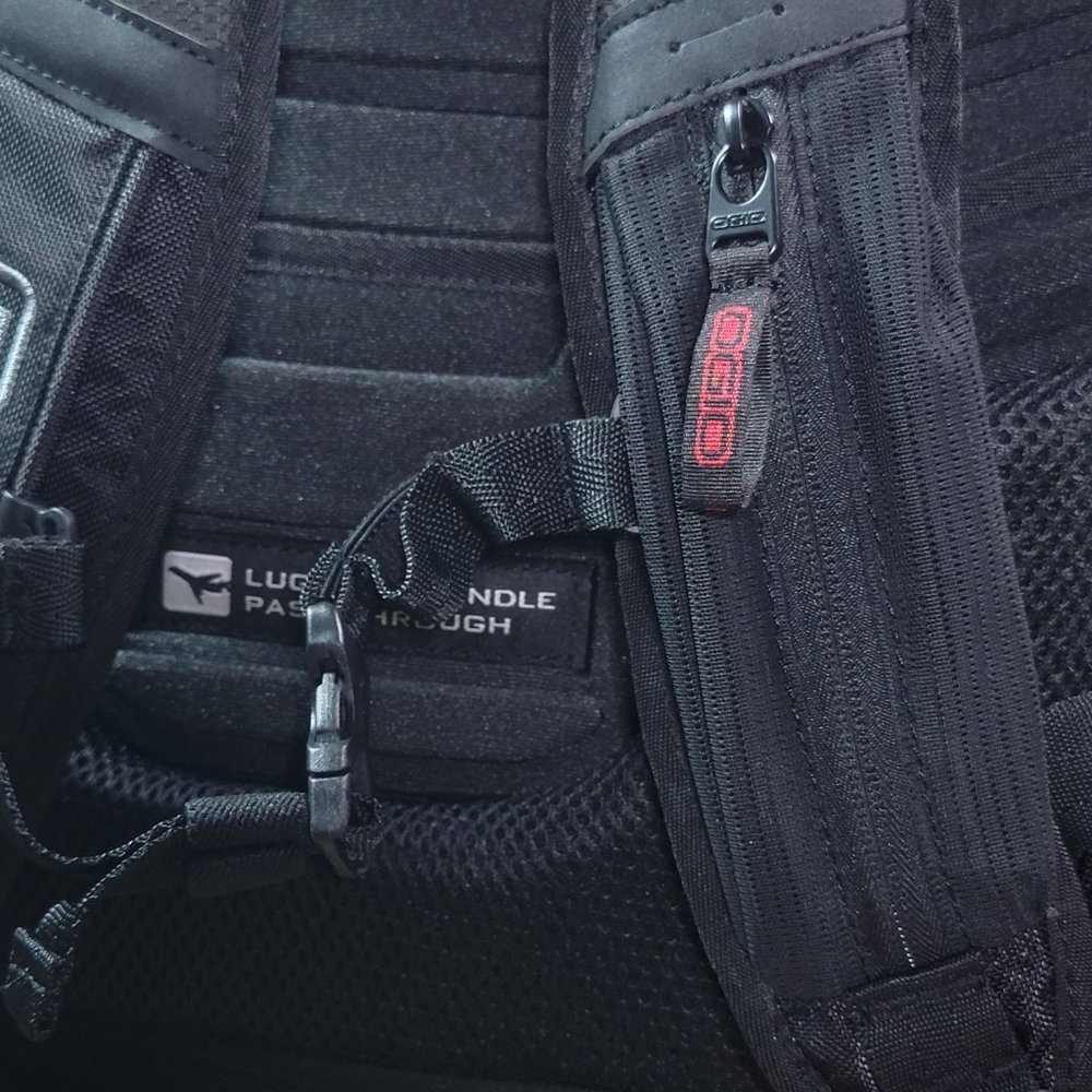 OGIO Ac Renegade Rss Backpack Pack - Picture 10 of 12